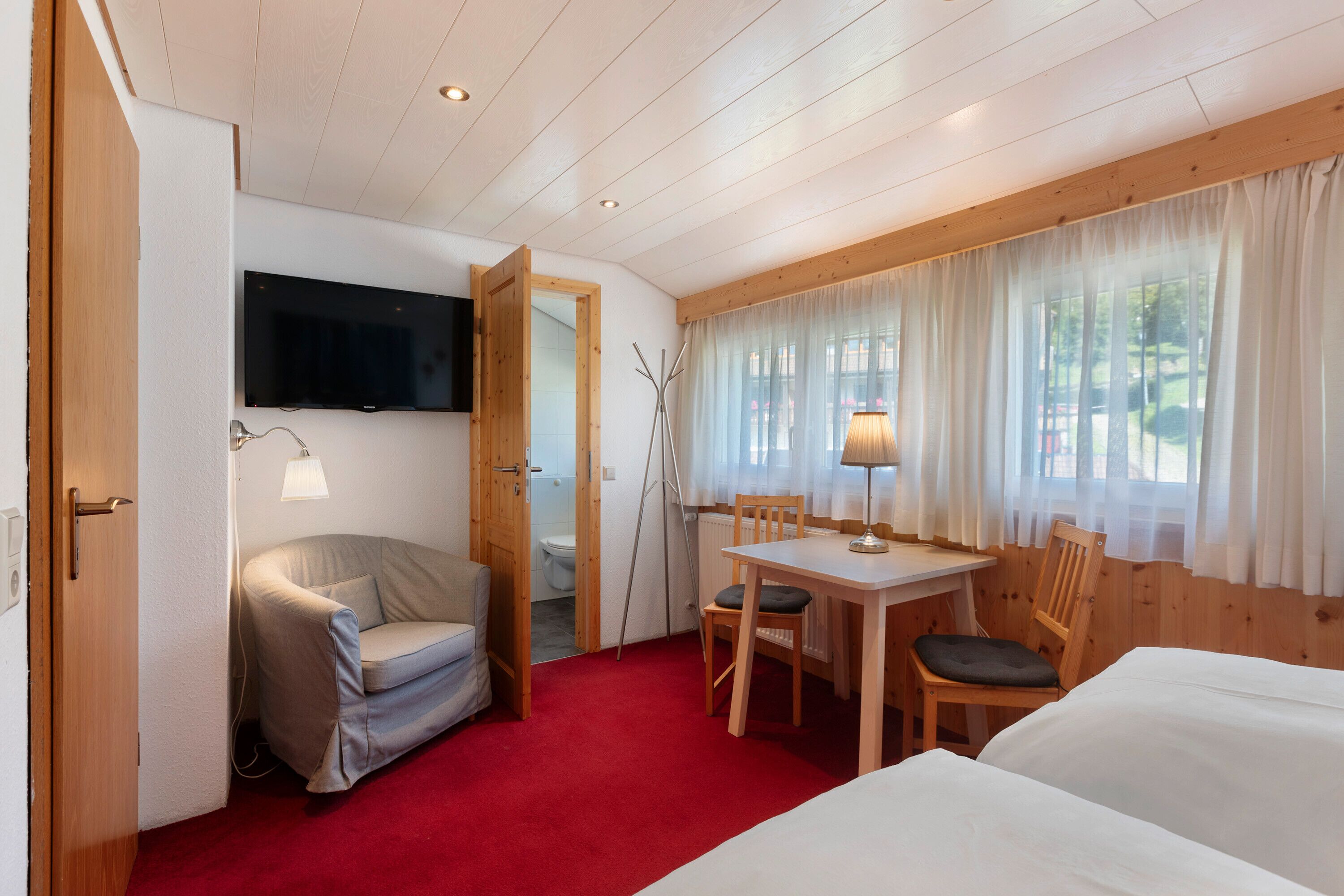 2 habitaciones, wifi y ropa de cama 