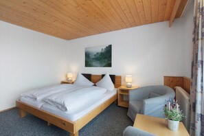 1 室のベッドルーム、WiFi、ベッドシーツ