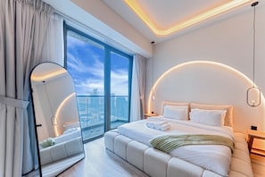 2 bedrooms, iron/ironing board, free WiFi, bed sheets - Ocean Heights - Upgraded Two Bed with Sea View (Dubai Marina)