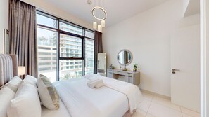 1 bedroom, desk, iron/ironing board, free WiFi