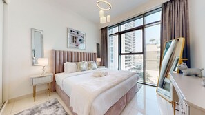 1 bedroom, desk, iron/ironing board, free WiFi