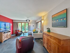 Téléviseur, foyer