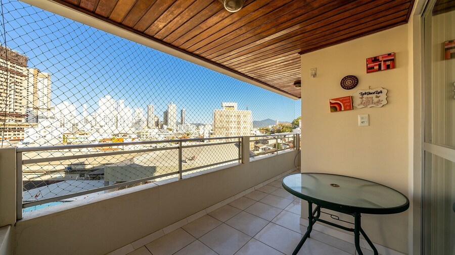 Apt 750m fr th Beach Privileged Location BC Jda402