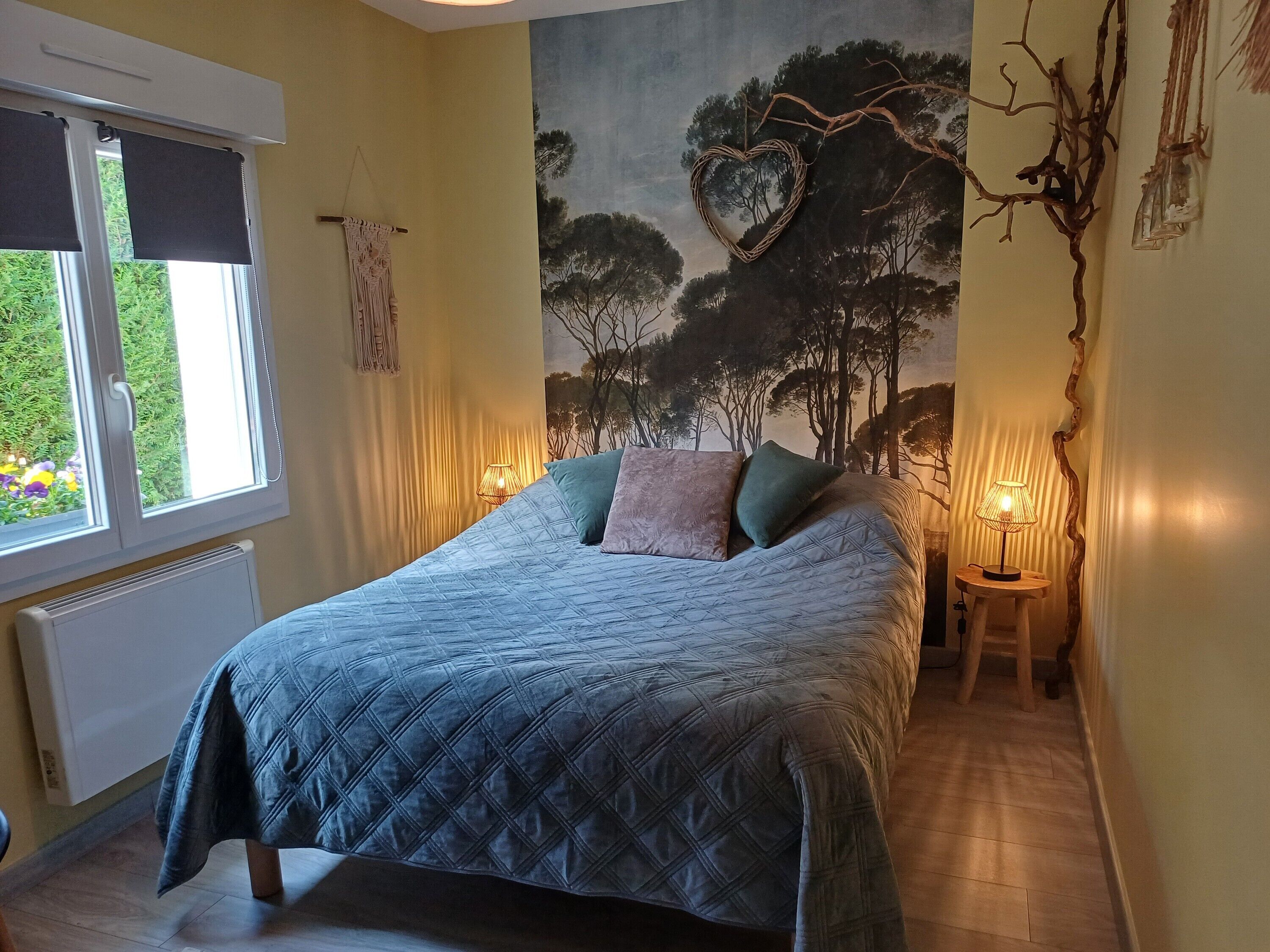 2 bedrooms, WiFi, bed sheets