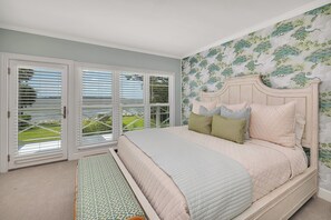 Wi-fi (inkludert) og sengetøy