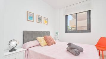 2 Schlafzimmer, Bügeleisen/Bügelbrett, WLAN, Bettwäsche