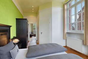 1 bedroom, WiFi, bed sheets - Apartment 'For 2 People' with Shared Terrace, Communal Garden and Wi-Fi (Forbach)