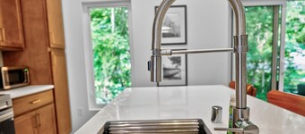 500 House - Unit A 1 Bedroom Townhouse