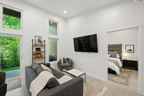 Townhome, 2 Bedrooms