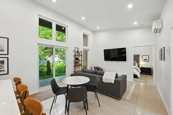 Townhome, 2 Bedrooms | Living area