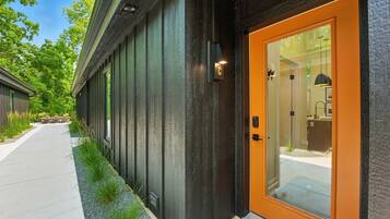 Townhome, 1 Bedroom | Exterior detail