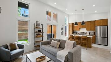 Townhome, 1 Bedroom | Living area | Smart TV, streaming services