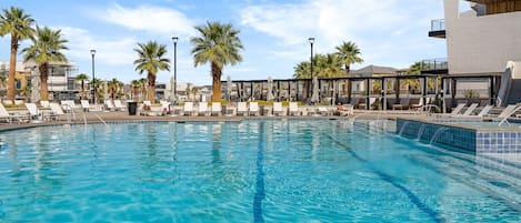 Condo, 3 Bedrooms | Pool