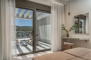 3 bedrooms, iron/ironing board, travel crib, WiFi