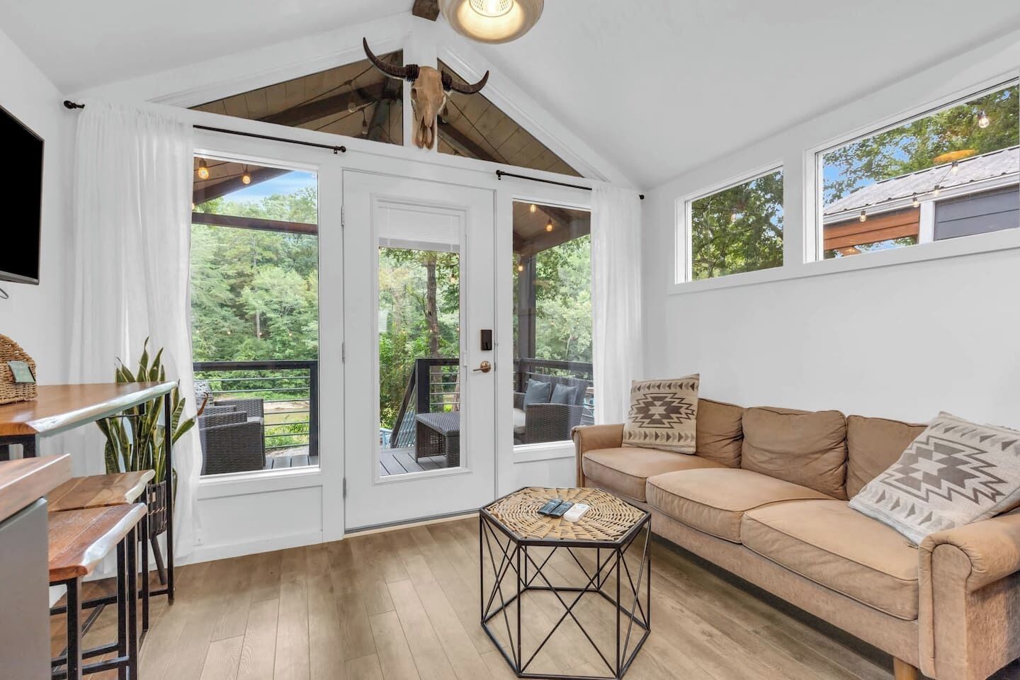 Fernseher, Arbeitsbereiche