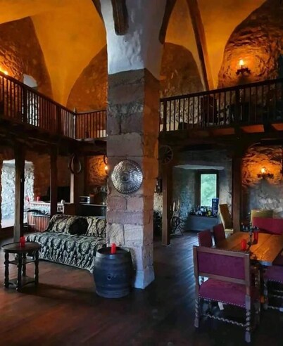 Burg Hermannstein - Rittersaal 