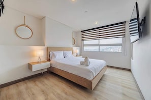 2 chambres, fer et planche à repasser, Wi-Fi, draps fournis