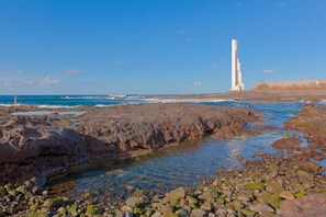 Beach nearby - Vacation 'Mini Casa Azul' with Sea View and Wi-Fi (Punta del Hidalgo)