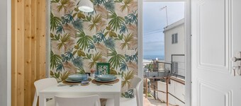 Vacation 'Mini Casa Azul' with Sea View and Wi-Fi