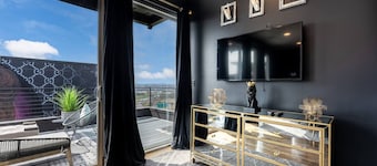 Glamour on the Rocks - Fashion Haus - Couture Murals & Rooftop Views