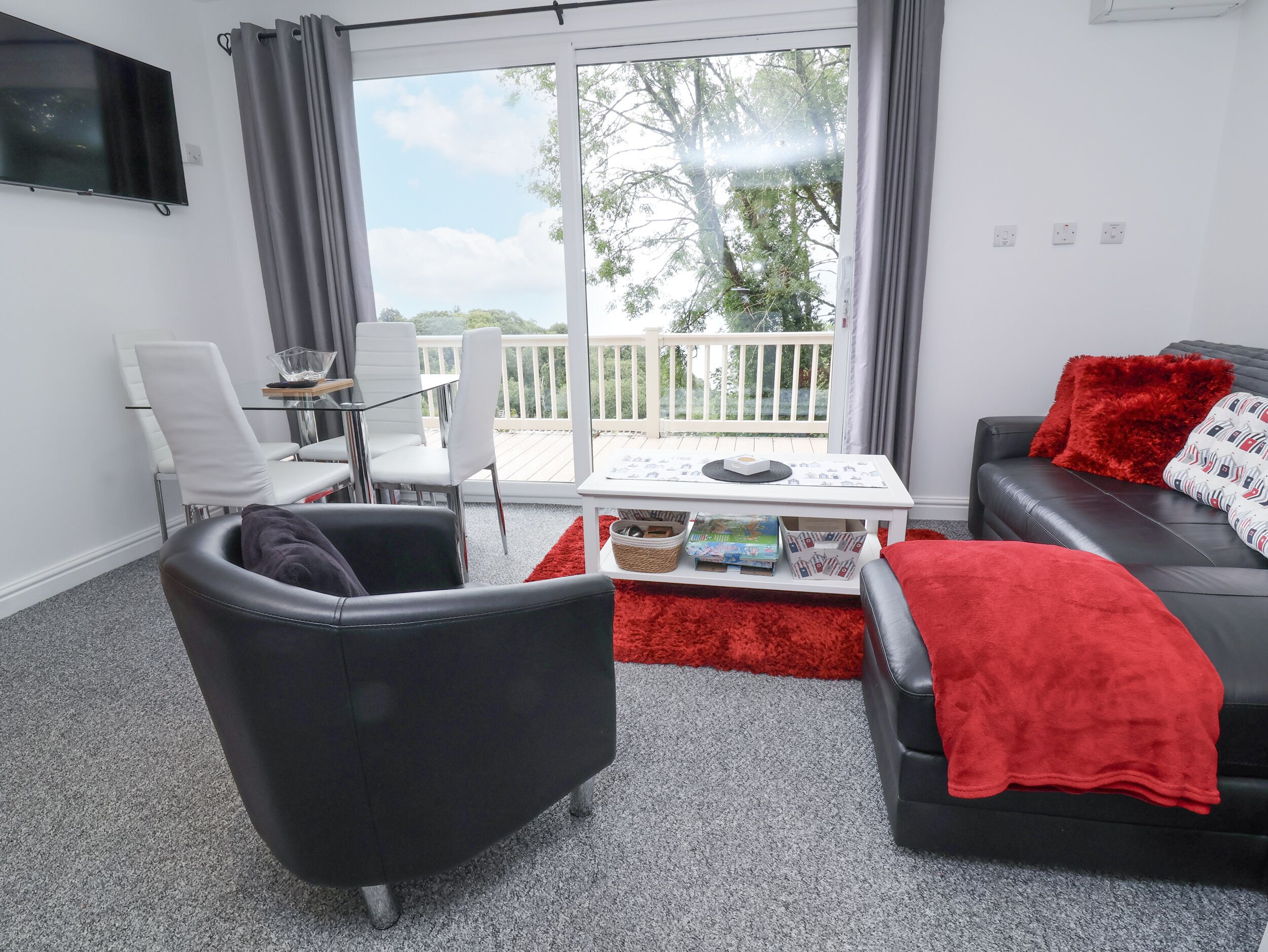 Cottage | Living area