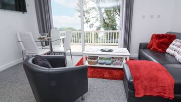 Cottage | Living area