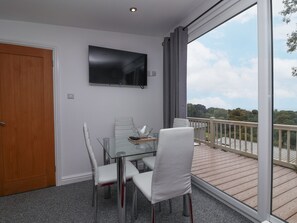 Cottage | Dining - I C Lundy Too (Bideford)