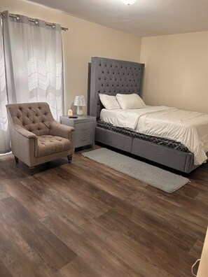 3 bedrooms, WiFi, bed sheets - Pleasant 3-bedroom apartment in Newark for a cozy stay (Newark)