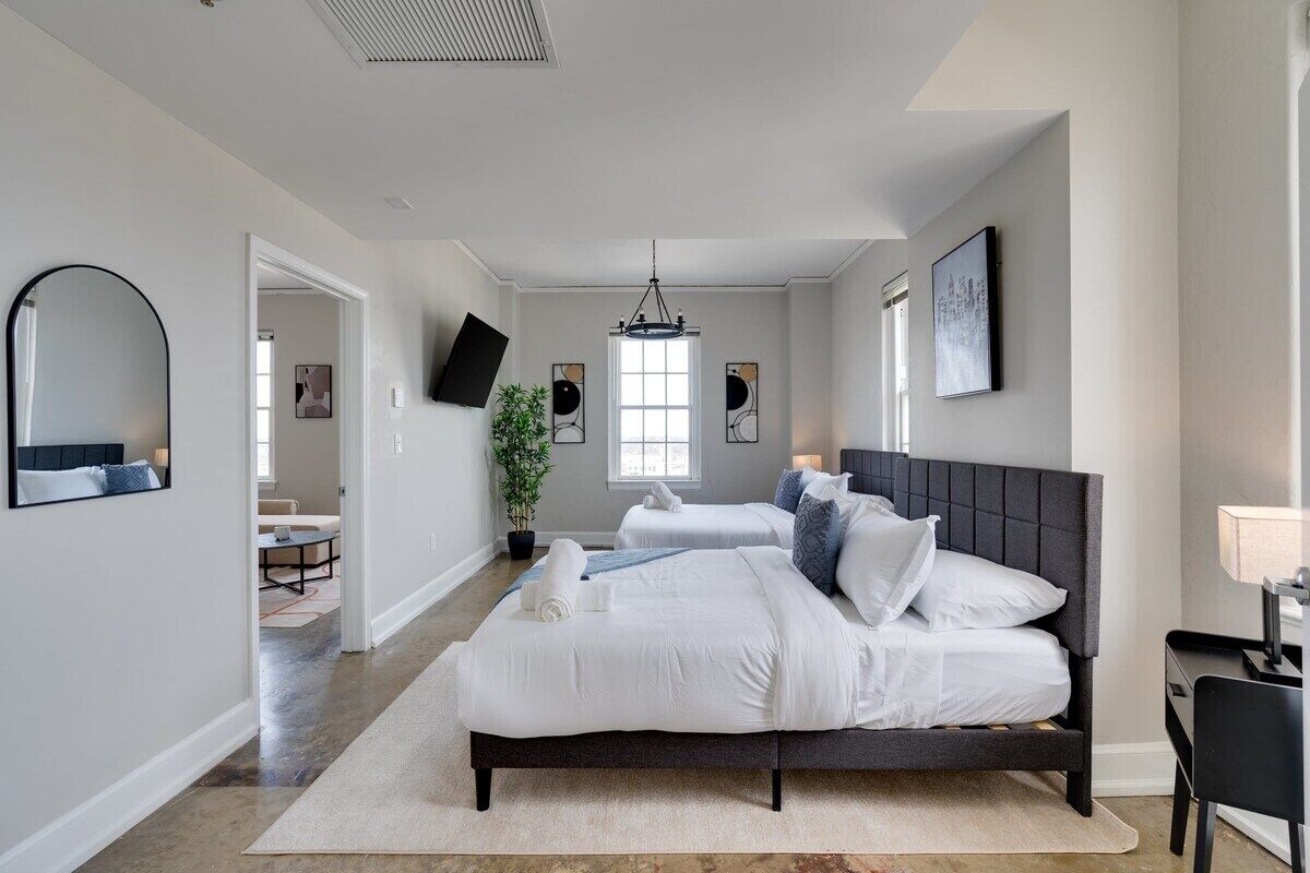 3 bedrooms, desk, iron/ironing board, WiFi