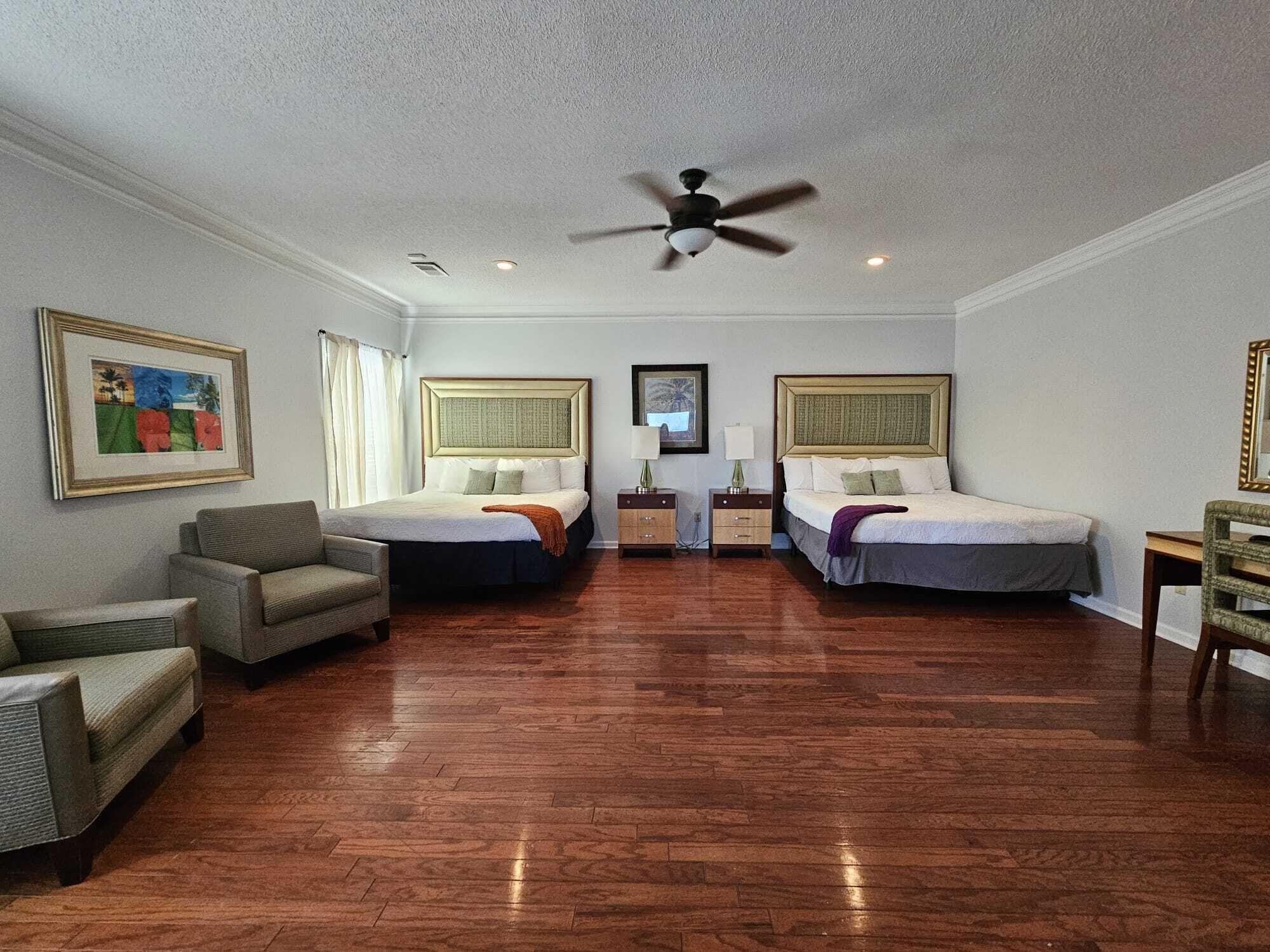 8 chambres, fer et planche à repasser, Wi-Fi gratuit, draps fournis