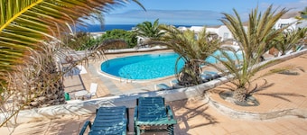 Holiday Apartment 'Sonneninsel Fuerteventura' with Sea View, Shared Pool & Wi-Fi
