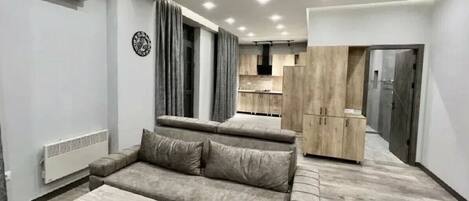 Soundproofing, iron/ironing board, free WiFi