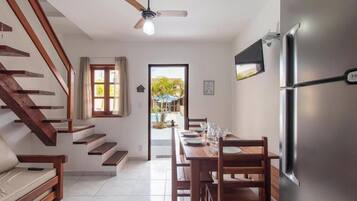 Apartamento básico | Opções para refeição