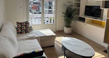 Spacious apartment 100m2 6 persons Lourdes