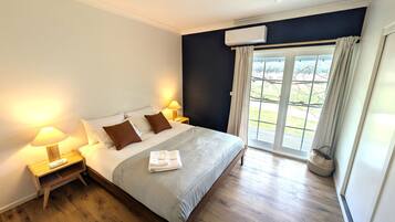 4 bedrooms, iron/ironing board, free WiFi