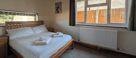 6 chambres, fer et planche Ă repasser, lit parapluie, Wi-Fi gratuit