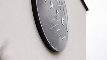 Apartment | Perincian bahagian luar