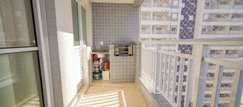 Apto Beira-mar com Vista Churrasqueira e Piscina