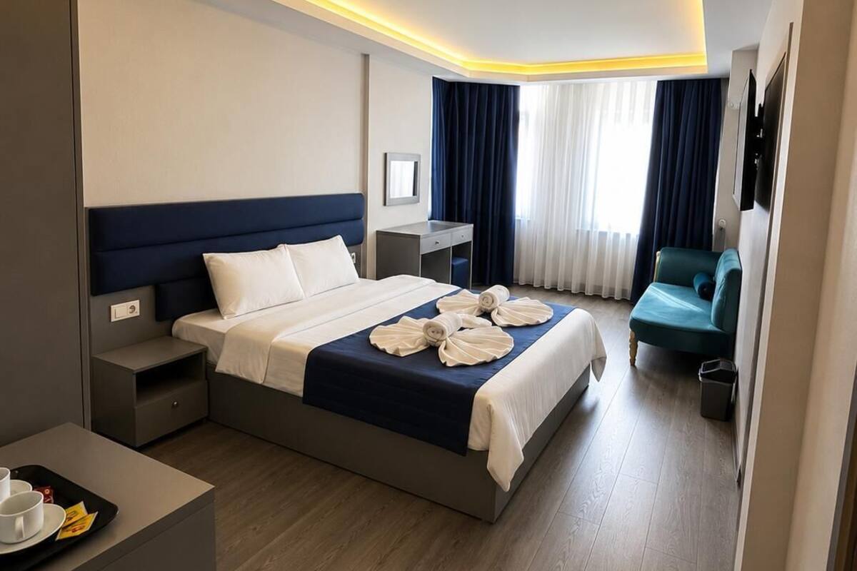 Exclusive Double Room, Sea View | Minibar, desk, laptop workspace, soundproofing