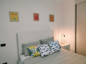 2 bedrooms, Internet