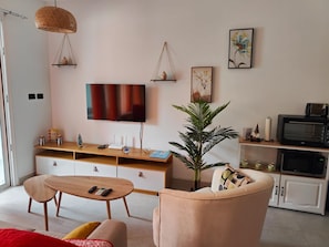 2 bedrooms, Internet