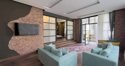 101- Garden, Jacuzzi, Spacious, Luxury House