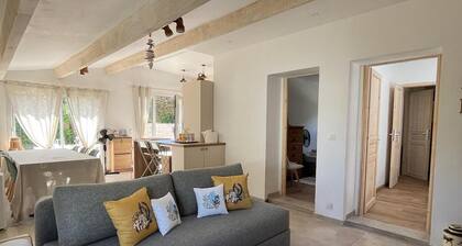 ️ Seasonal rental in Hyères - Beach at 200 m ! ☀️
