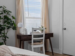 3 bedrooms, desk, iron/ironing board, travel crib