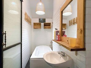 Hair dryer, towels, soap, toilet paper