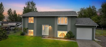 NEW! Anchorage 5BR Retreat Hikes, City & Comfort