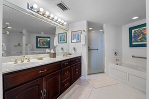 Shower, jetted tub, hair dryer, towels