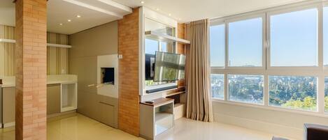 Basic Apartment | Living area