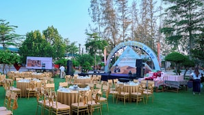 พื้นที่จัดงานแต่งงานกลางแจ้ง