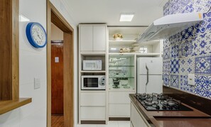 Basic Apartment | Private kitchen